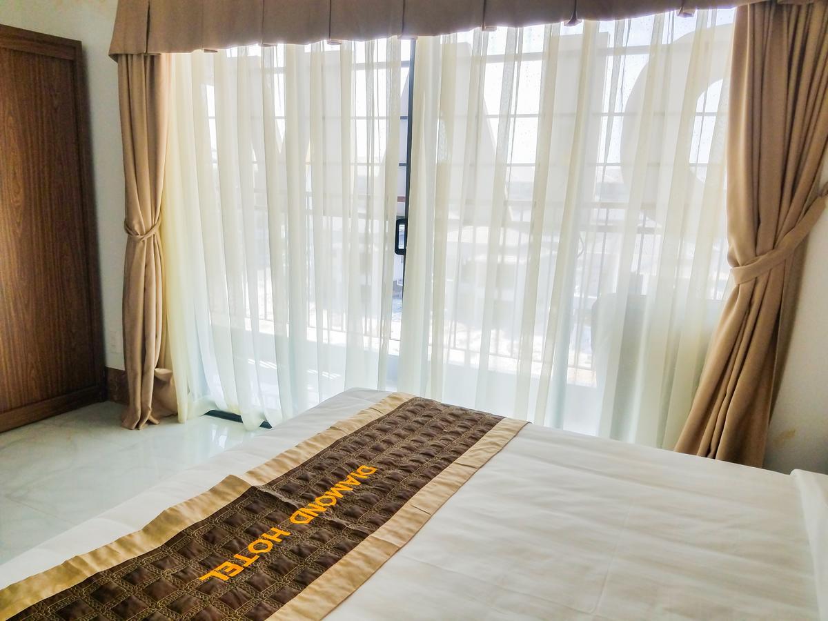 Diamond Hotel Дуонг-Донг Экстерьер фото